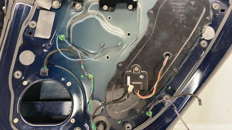 ⭕2012-2015 Tesla Model S Rear Passenger Side Door Shell Panel Right RH