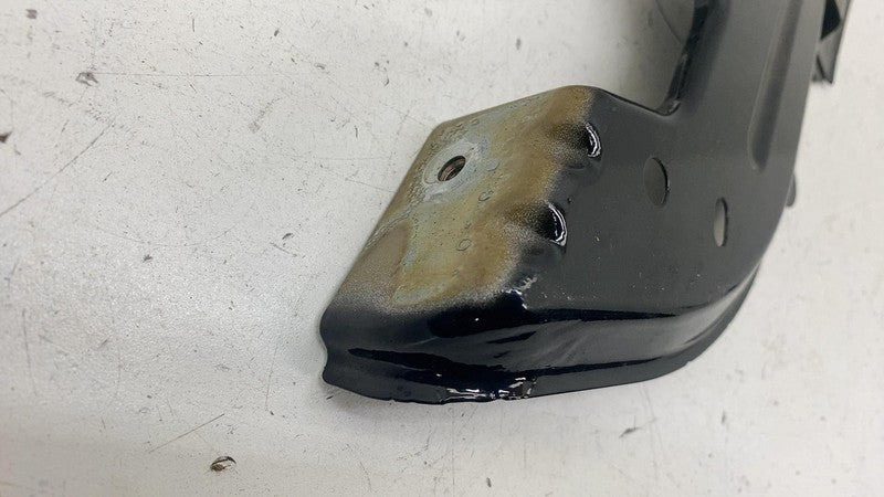 1092305-00-C ⭕ 17-24 Model 3 Front Passenger Fender Mount Support Bracket Right 1092305-00-C