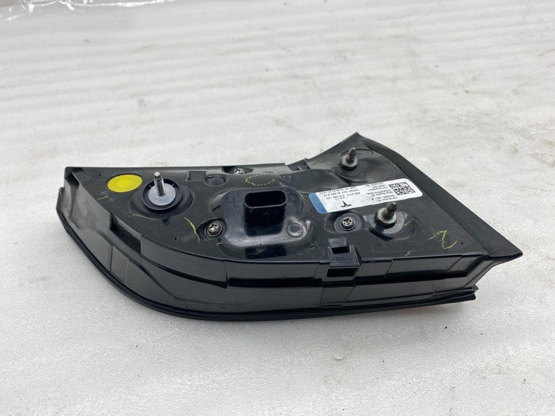 150208900B ⭕ 2017-2023 Model 3 Rear Right Inner Taillight LED Tail Lamp 4-Pin 1502089-00-B
