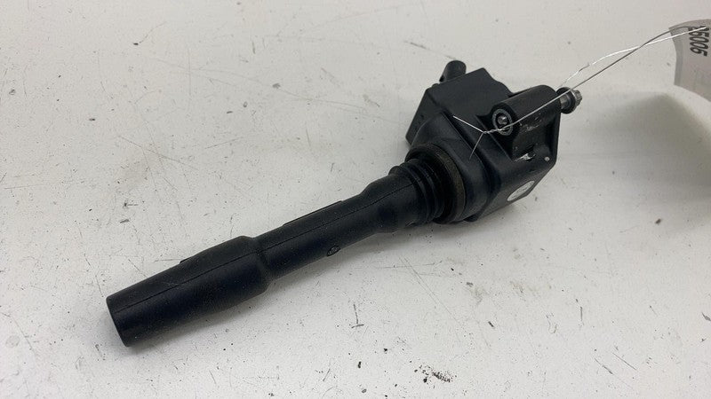 8643360 05 ⭕ 2018 2019 2020 2021 2022 2023 BMW 530e Engine Motor Ignition Coil 864336005