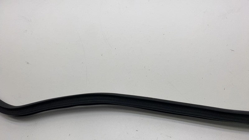 2020-2023 Tesla Model Y Rear Passenger Right Door Body Weatherstrip Rubber Seal
