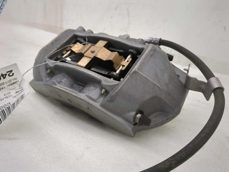 ⭕ 2017-2023 Tesla Model 3 Front Brake Caliper w/ Brake Line Right 1044