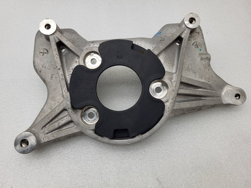 104437600D ⭕ 2017-2023 Tesla Model 3 M3 Front Right Upper Strut Mount Bracket 1044376-00-D