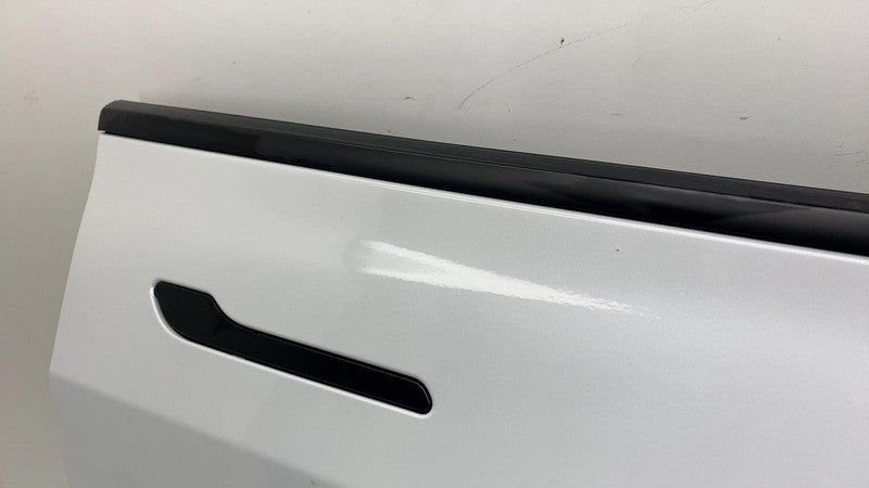 ⭕ 2021-2023 Tesla Model 3 Front Passenger Side Door Shell Panel Right