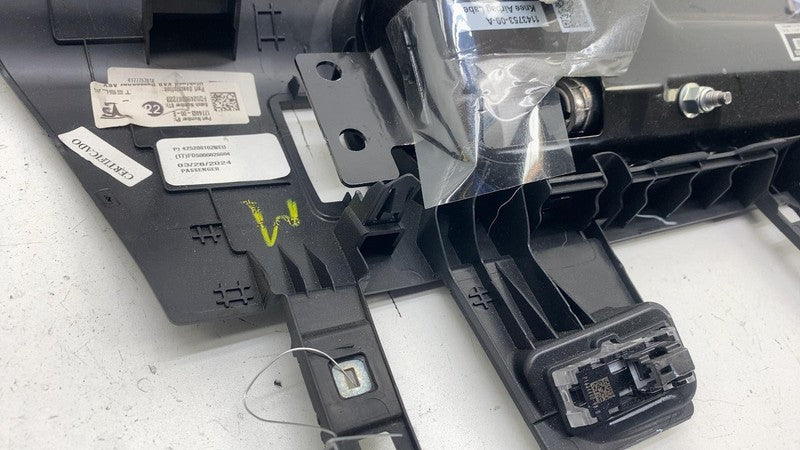 107782600E ⭕ 24-25 Tesla Model 3 Front Right Lower Knee Safety Airbag Module 1077826-00-E