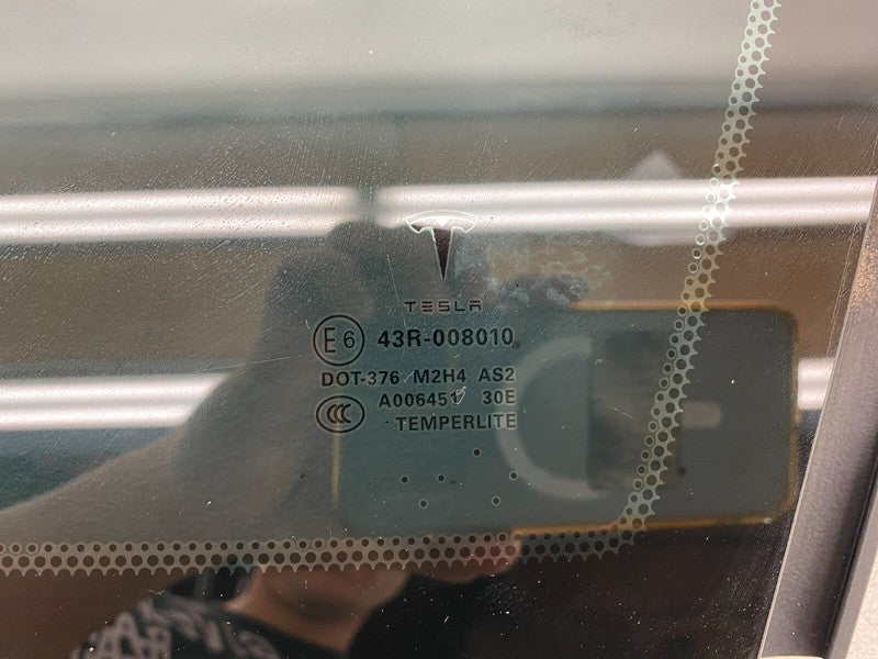 E6 43R-008010 ⭕ 12-20 Tesla Model S Rear Passenger Side Quarter Fixed Glass Right 1051820-00-A