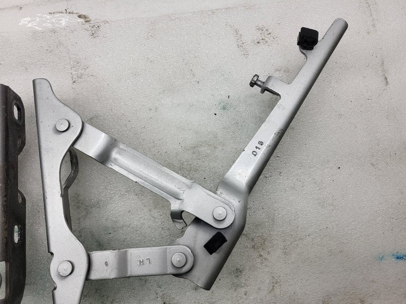 600673700E ⭕ 12-15 Model S MS Front Left & Right Side Hood Hinge 6006737-00-E/6006738-00-E