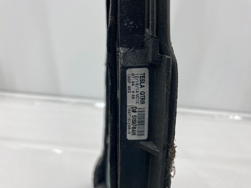 2012-2020 Tesla Model S Rear Passenger Side Quarter Fixed Glass Right Assembly