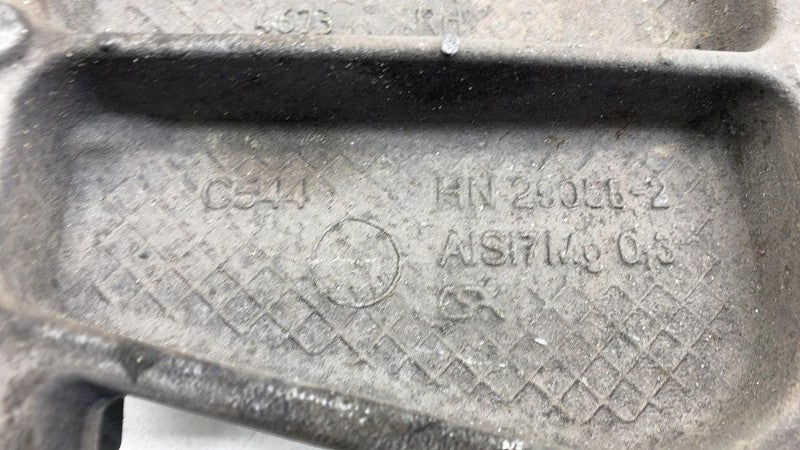 ⭕ 17-20 Maserati Levante Rear Passenger Side Lower Control Arm Seat Sw