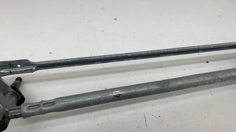 LJ8B17504AB ⭕ 21-24 Ford Mustang Mach-E Windshield Wiper Transmission & Motor LJ8B-17504-AB