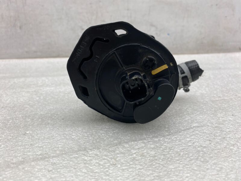 103534800F 2016-2020 Tesla Model S X Cooling System Auxiliary Water Coolant Pump FWD Assy
