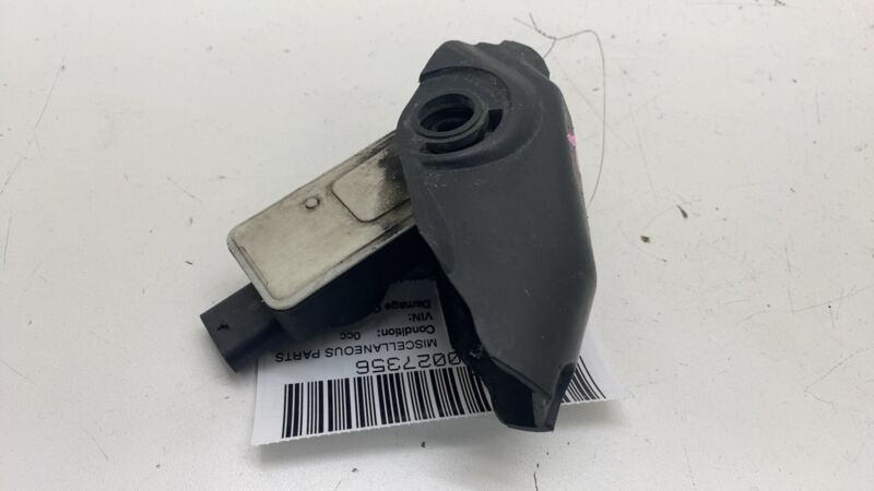 Does not apply 2020-2023 Tesla Model Y MY Active Louver Grille Shutter Motor w/ Cover Assembly