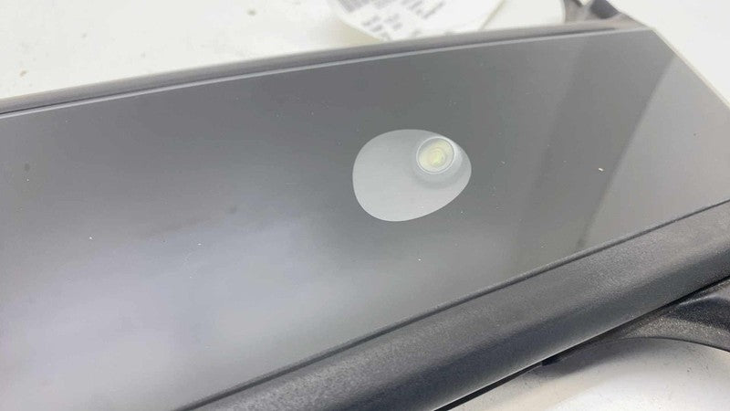 180765100B ⭕ 23-24 Model Y Right Exterior B-Pillar Applique Glass Trim RH AP4 1785300-00-B