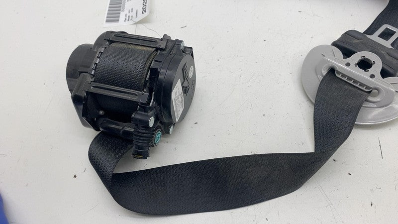 ⭕ 2017-2023 Tesla Model 3 Front Right 1st Row Seat Belt & Retractor 10