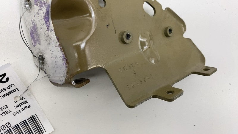 1853211 2024 2025 Tesla Cybertruck Front Driver Side CFM Support Mount Bracket Left LH