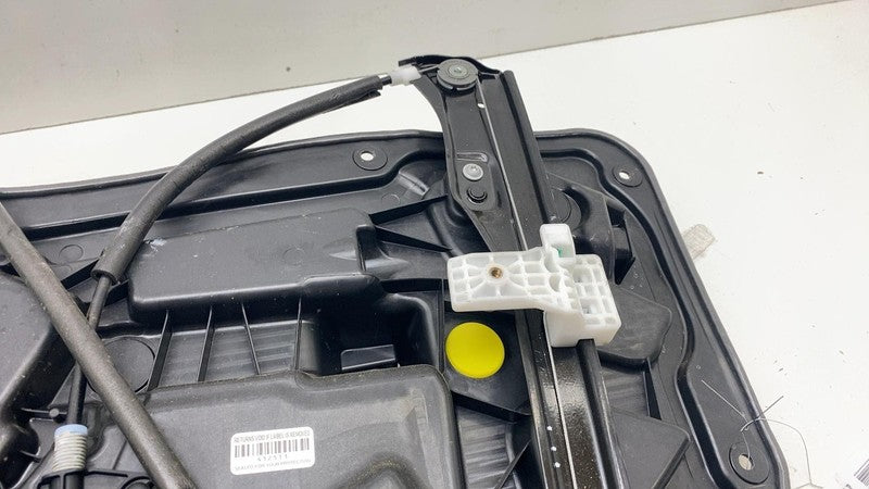 3041905 ⭕ 2017-2024 Chrysler Pacifica Front Left Door Window Regulator & Motor 3041905