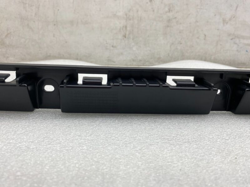 2016-2023 Tesla Model X MX Rear Fascia Bumper Center Mount Support Bracket Assy