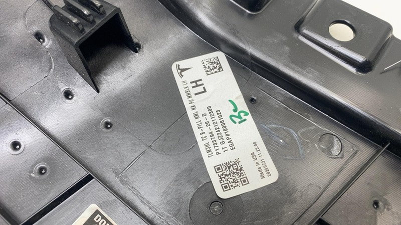 ⭕ 2024 2025 Tesla Model 3 Driver Side B-Pillar Middle Trim Left LH 173