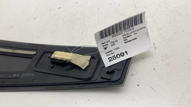 ⭕ 2016-2020 Tesla Model S Left B-Pillar Applique Glass Trim Molding 10