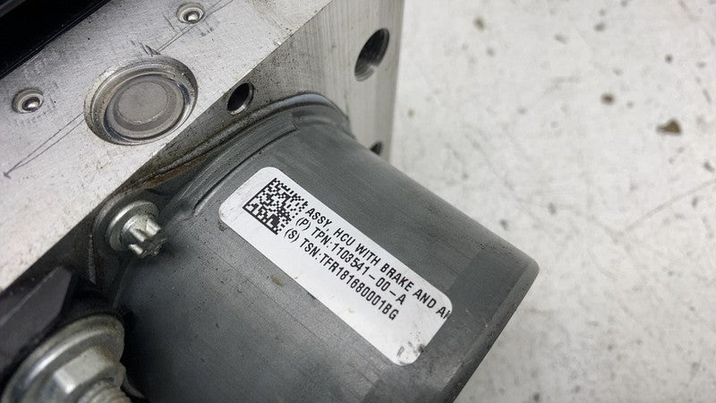 ⭕ 17-23 Model 3 Y ABS Pump Anti-Lock Brake Hydraulic Control Module 10