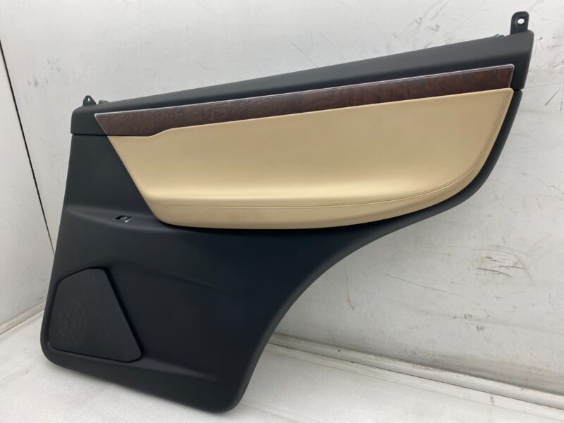 1036642-00-B ⭕ 2016-2020 Tesla Model X Rear Right Carrier Door Panel Trim Pad w/ Card Molding