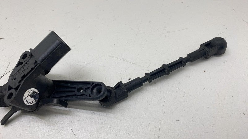 PT00039806 ⭕ 22-24 Rivian R1S Rear Left Suspension Height Level Air Ride Sensor PT00039806