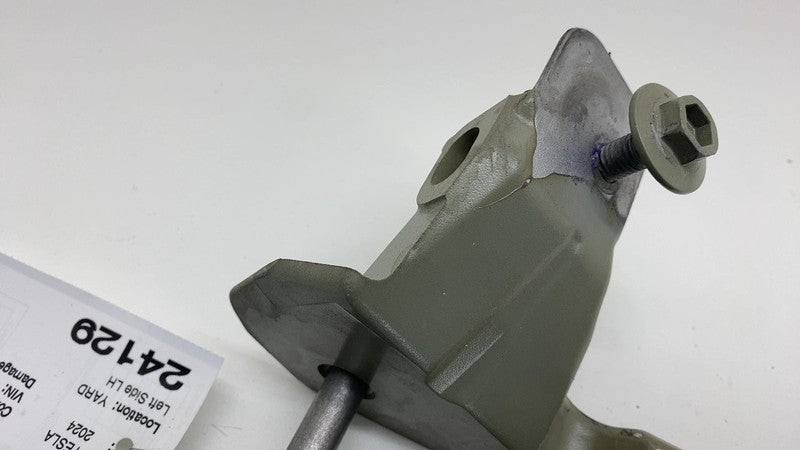 181717400C ⭕ 24-25 Tesla Cybertruck Front Driver Side Motor Mount Bracket Left 1817174-00-C