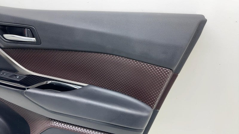 ⭕ 2019 Toyota C-HR Front Right Passenger Side Interior Door Panel Trim