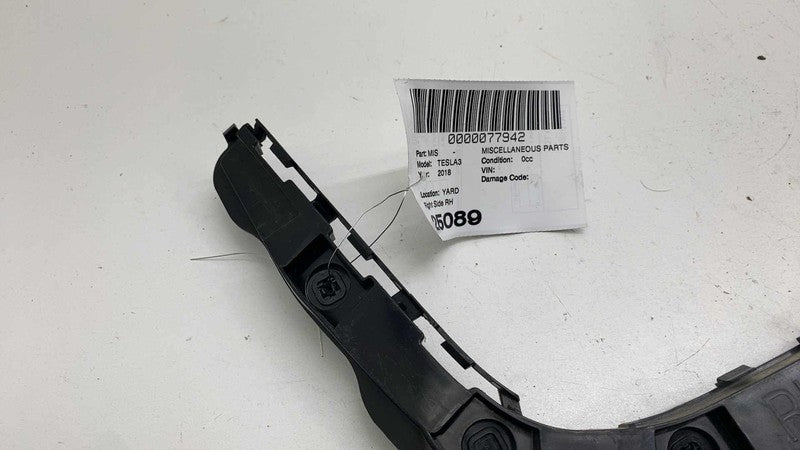 108398900I 17-23 Model 3 Rear Right Bumper Lower Support Retainer Wing Bracket 1083991-00-I