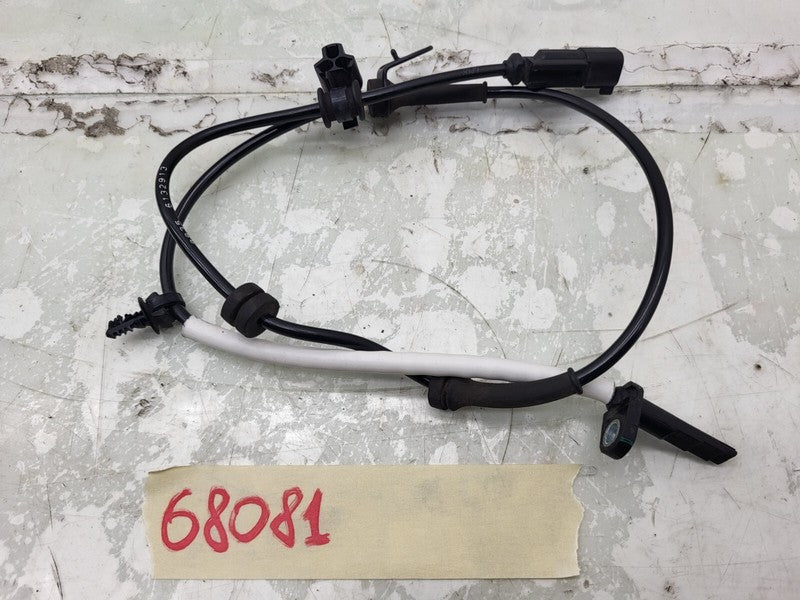 600916700A ⭕ 12-15 Tesla Model S Front Right Anti-Lock ABS Wheel Speed Sensor 6009167-00-A