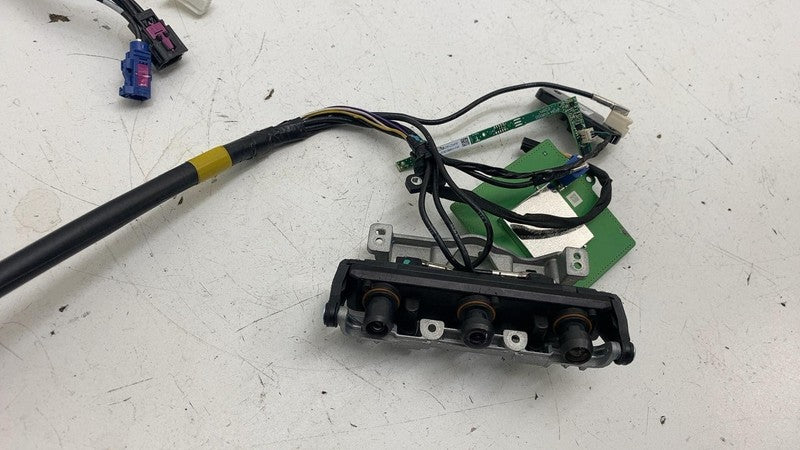 ⭕17-23 Tesla Model 3 Front Windshield Adjustable Triple Camera w/ Wiri