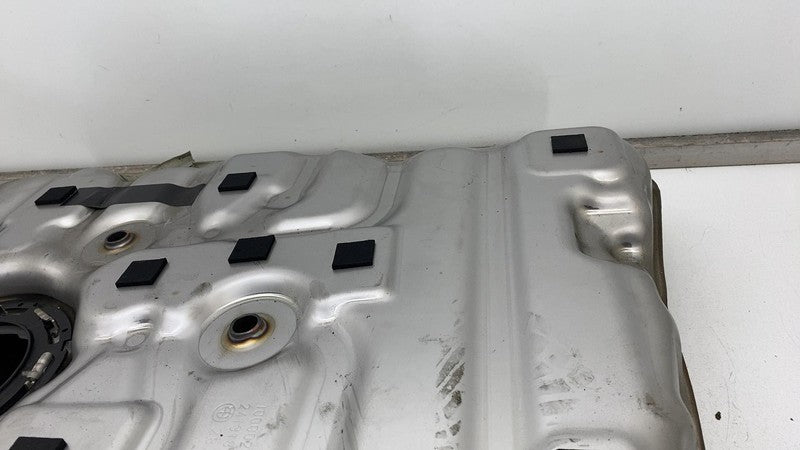 2018 2019 BMW 530e G30 Battery Cover Shiled Panel Assembly 7488707