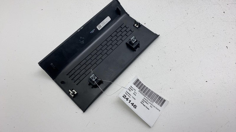 PT00012128F ⭕ 2022-2024 Rivian R1T Rear Right Gear Tunnel Sill Trim Scuff Plate PT00012128-F