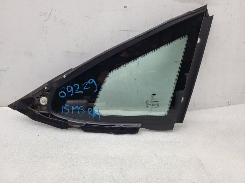 E643R-008010 2012-2020 Tesla Model S Rear Passenger Side Quarter Fixed Glass Right Assembly