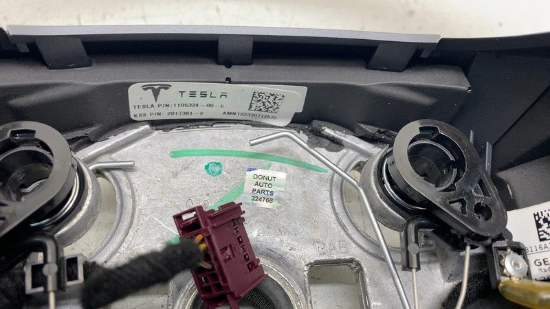 1105324-00-G ⭕ 2017-2020 Tesla Model 3 Steering Wheel Leather Black (Non-Heated) 1105324-00-G