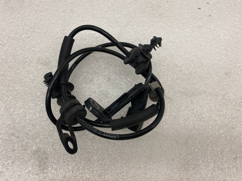 ⭕ 2017-2023 Tesla Model 3 Y Front Left or Right Anti-Lock ABS Wheel Speed Sensor