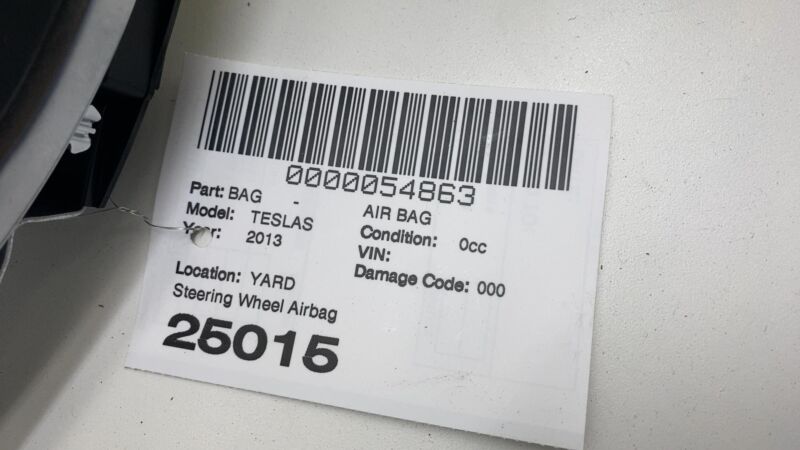 101426501C 2012-2015 Tesla Model S Steering Wheel Airbag Module w/ Retainer Plate Bracket