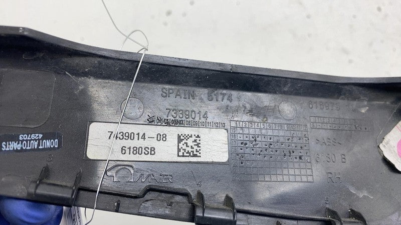 7439014 08 2017-2022 BMW G30 540i 530i 530e 550i Front Fender Pass Air Duct Trim 7439014-08