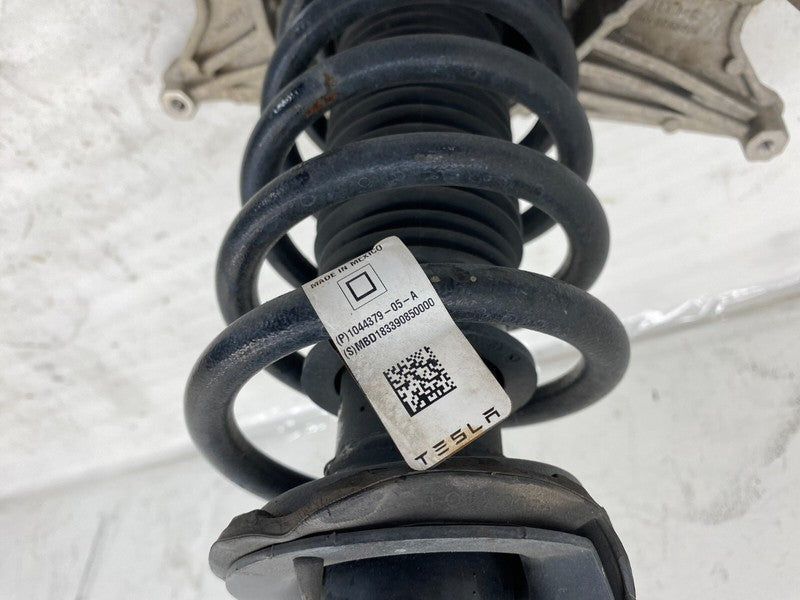 1044032 00 C ⭕ 17-20 Tesla Model 3 Front Left Shock Absorber w/ Control Arm RWD 1044090-00-A