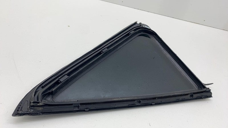 E643R009545 2016-2019 Mercedes-Benz GLE350 Rear Passenger Right Door Window Quarter Glass RH