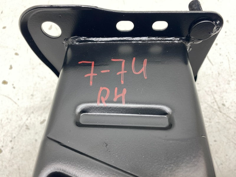 1608630-00-D ⭕21-26 Tesla Model X Front Right Reinforcement Beam Support Bracket 1608630-00-D