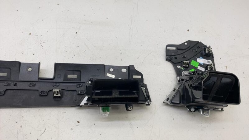 104277310C 16-20 Model S X SET of Dash AC Air Vent Outlet Dashboard Trim Panel 1042773-10-C