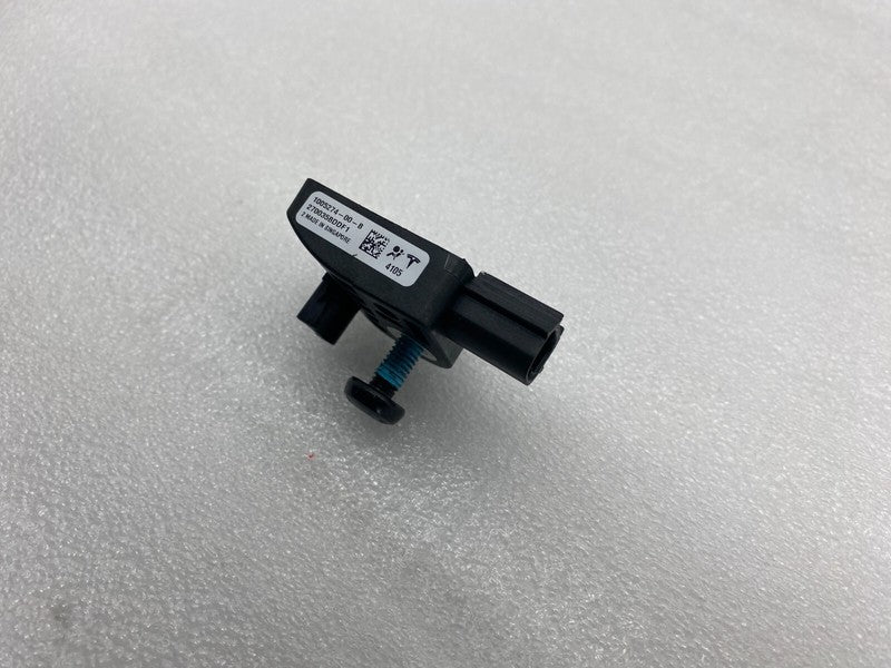 100527400B ⭕12-20 Model S Front Left or Right Acceleration Crash Impact Sensor 1005274-00-B