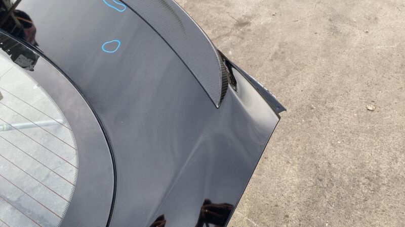 E6 43R-000319 2012-2015 Tesla Model S Rear Tailgate Hatch Panel w/ Liftgate Glass Black - PBSB