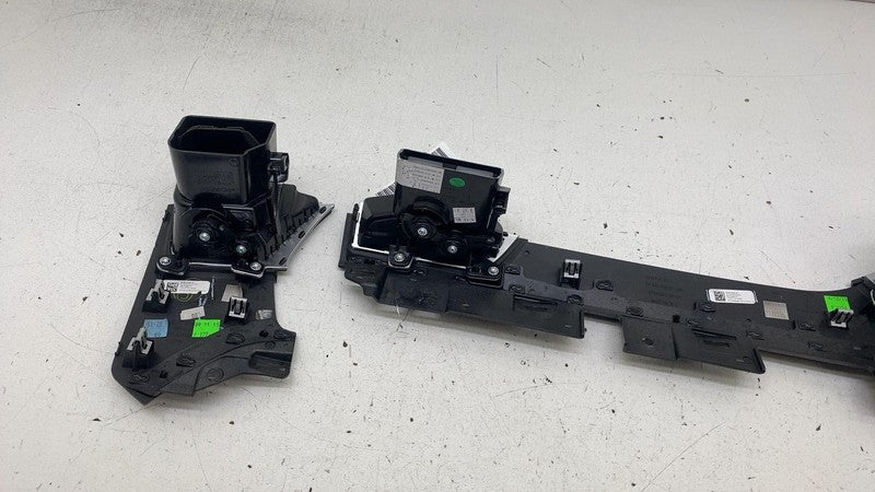⭕ 16-20 Model X MX SET of Dash A/C Air Vent Outlet Dashboard Trim 1042