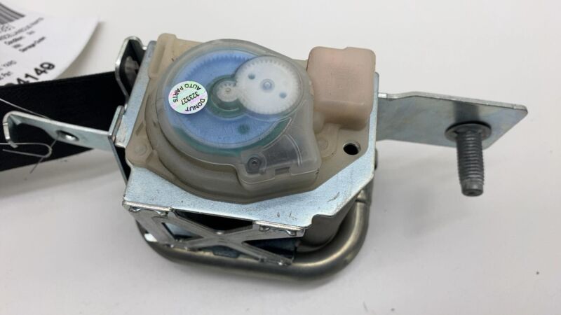 104825903A 2012-2020 Tesla Model S Front Passenger Side 1st Row Seat Belt & Retractor Right