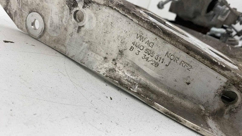 4KE505460C ⭕2019-2023 Audi e-Tron Rear Passenger Side Spindle Knuckle w/ Control Arm Right