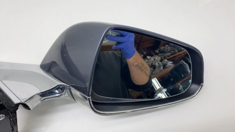 104131800A 2012-2020 Tesla Model S Front Right Exterior Rear View Door Mirror RH Gray PMNG