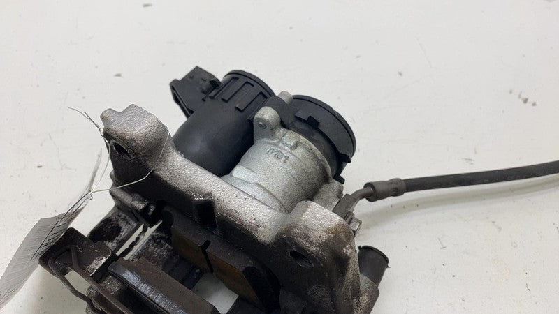 32300771 ⭕ 2021-2023 Polestar 2 Rear Passenger Right Brake Caliper w/ Hose Line 32300771