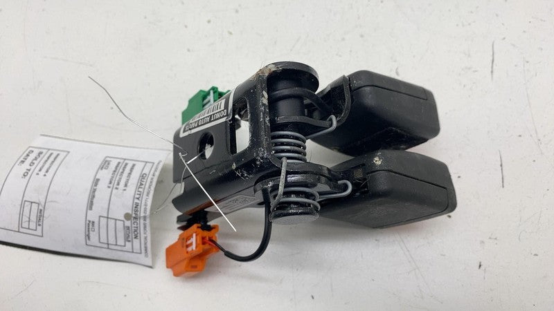 31675959 ⭕ 2021-2023 Polestar 2 Rear Left & Center Dual Seat Belt Catch Buckle 31675959